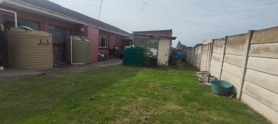 9 Bedroom Property for Sale in Bramhope Eastern Cape